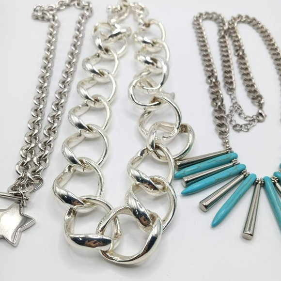 Lot Of 3 Trendy Silver Tone Heart Chain Faux Turquoise Statement Necklaces - Picture 2 of 8